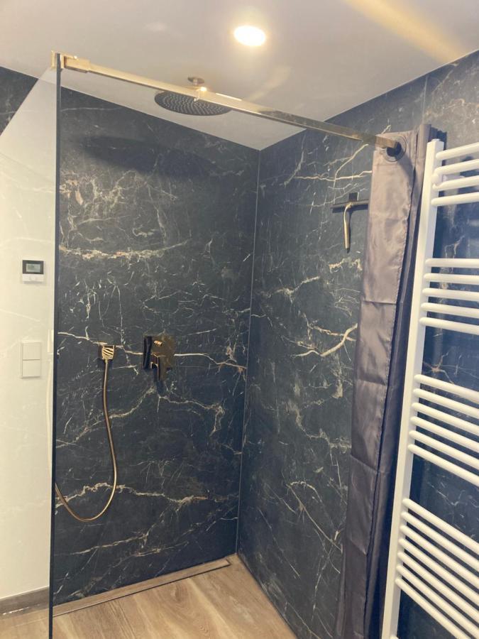 הרקסהיים Moderne Ferienwohnung Mit Balkon מראה חיצוני תמונה